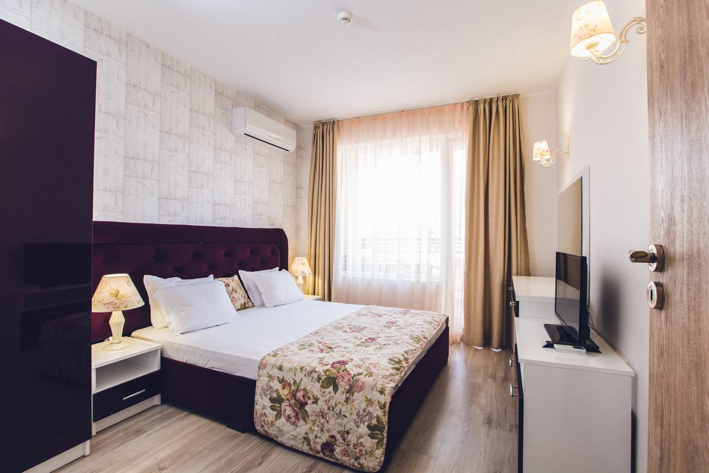 Avenue Deluxe-Bulgaria-Sunny Beach-Room-9