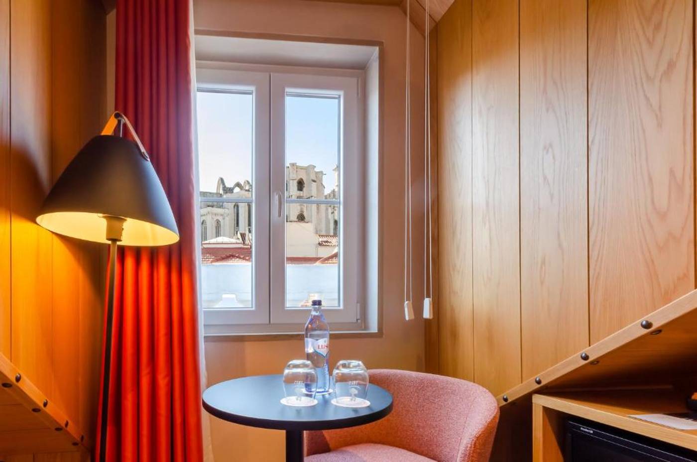 Rossio-Plaza-Hotel-Room-6