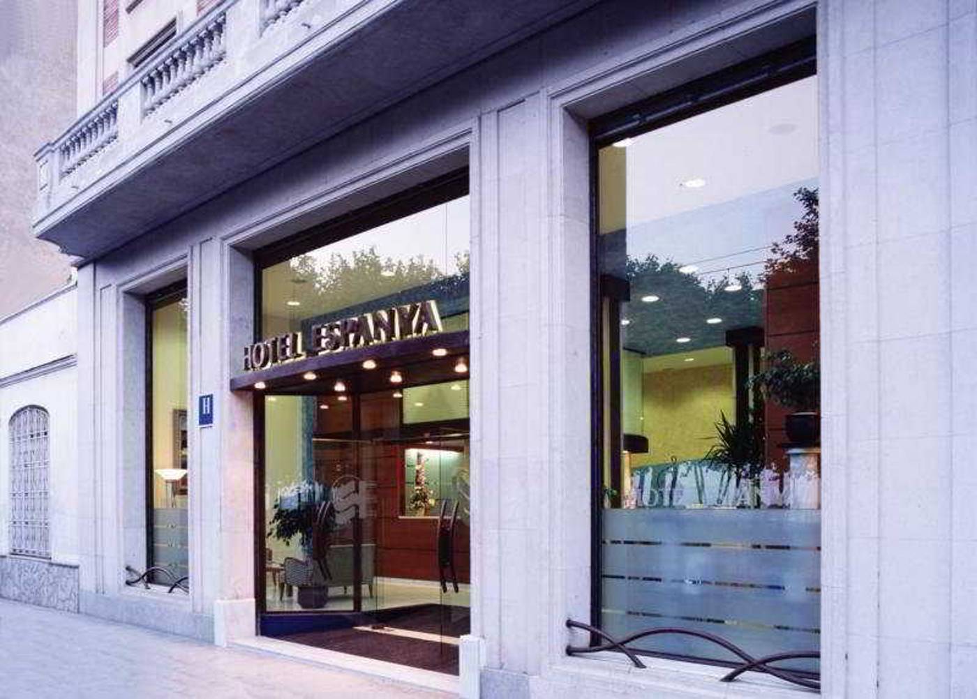 30-Degrees-Hotel-Espanya-General-view-58