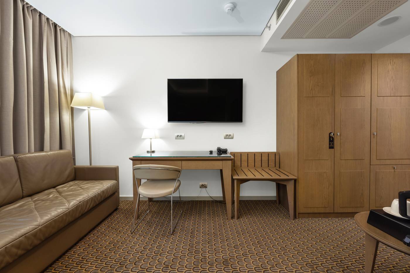 Royal-Prague-Room-35