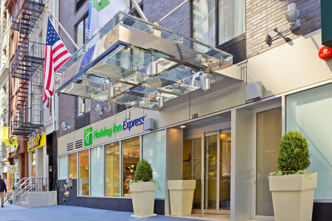 Holiday-Inn-Express-Wall-Street-General-view-1