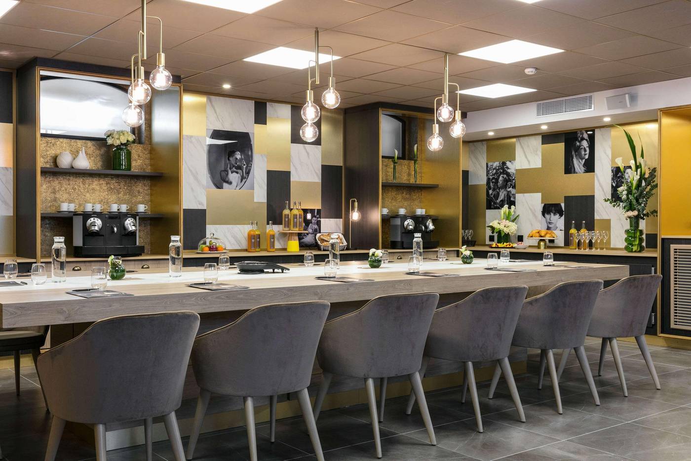 Niepce-Paris-Hotel--Curio-Collection-by-Hilton-Restaurant-14