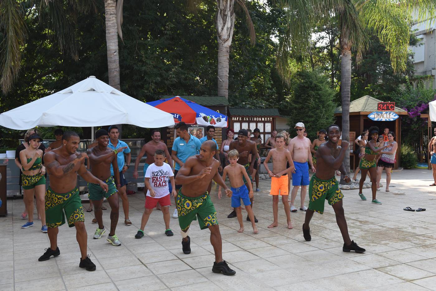 Side-Star-Elegance-Sports-and-Entertainment-48