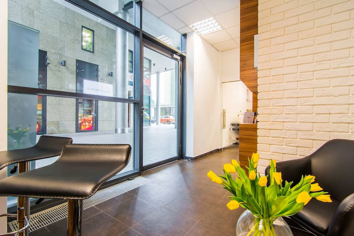 EXCLUSIVE-Aparthotel-Warszawa-Atelier-Residence-Lobby-1