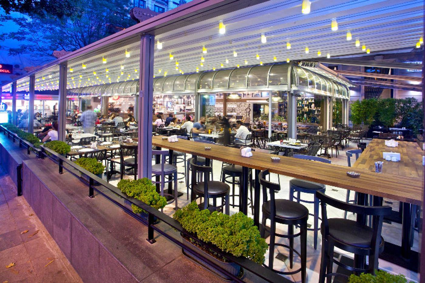 Pierre-Loti-Restaurant-35