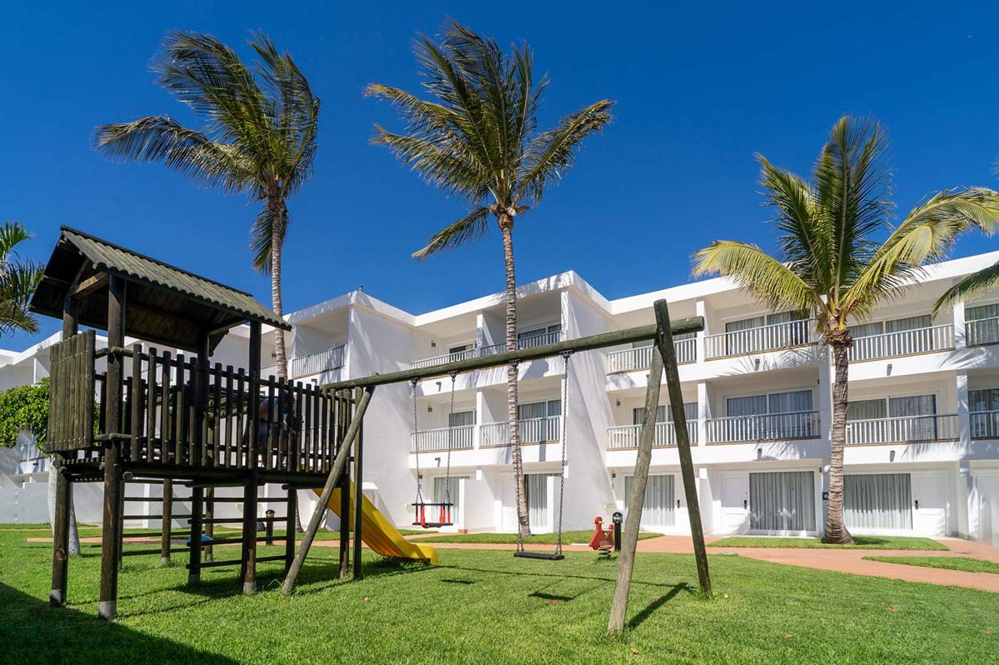 Plus-Fariones-Apartamentos-General-view-21