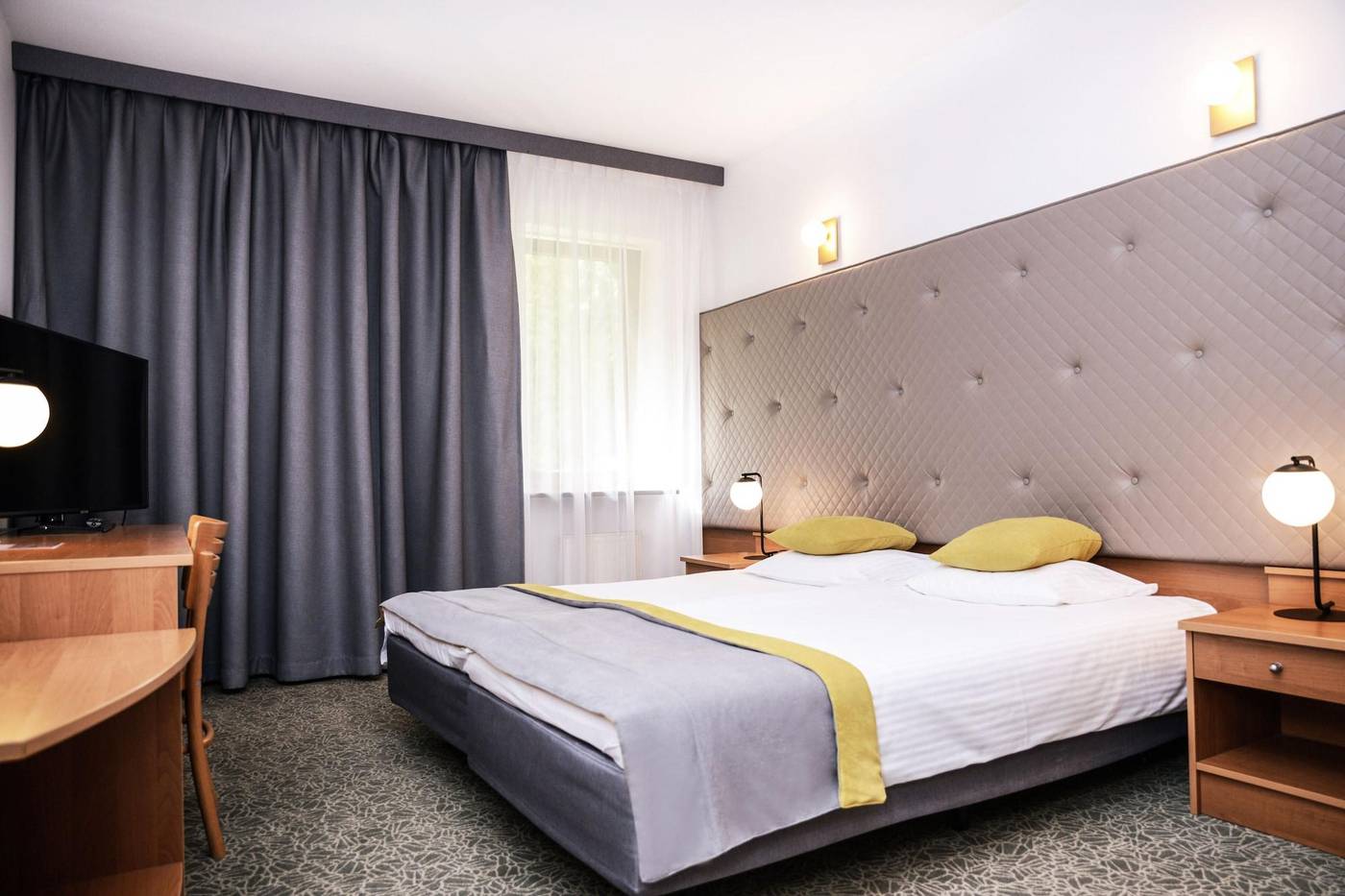 Dwor-w-Tomaszowicach-Room-28