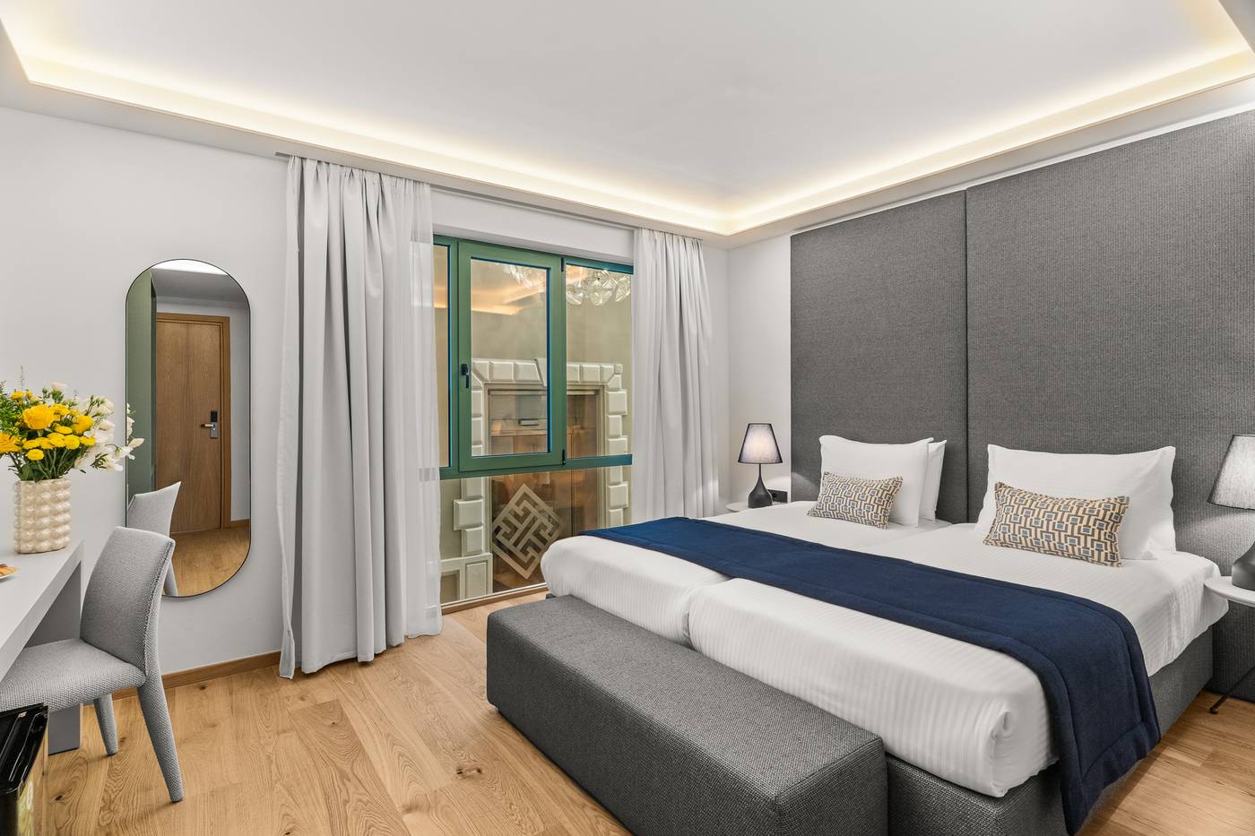 Athenaeum-Eridanus-Luxury-Hotel-Room-25