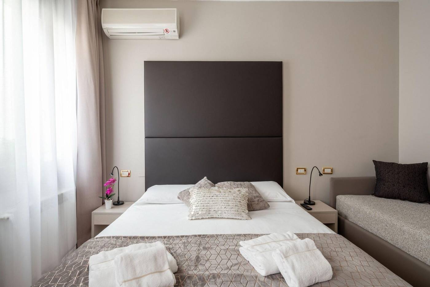 Hotel-Herion-Room-25