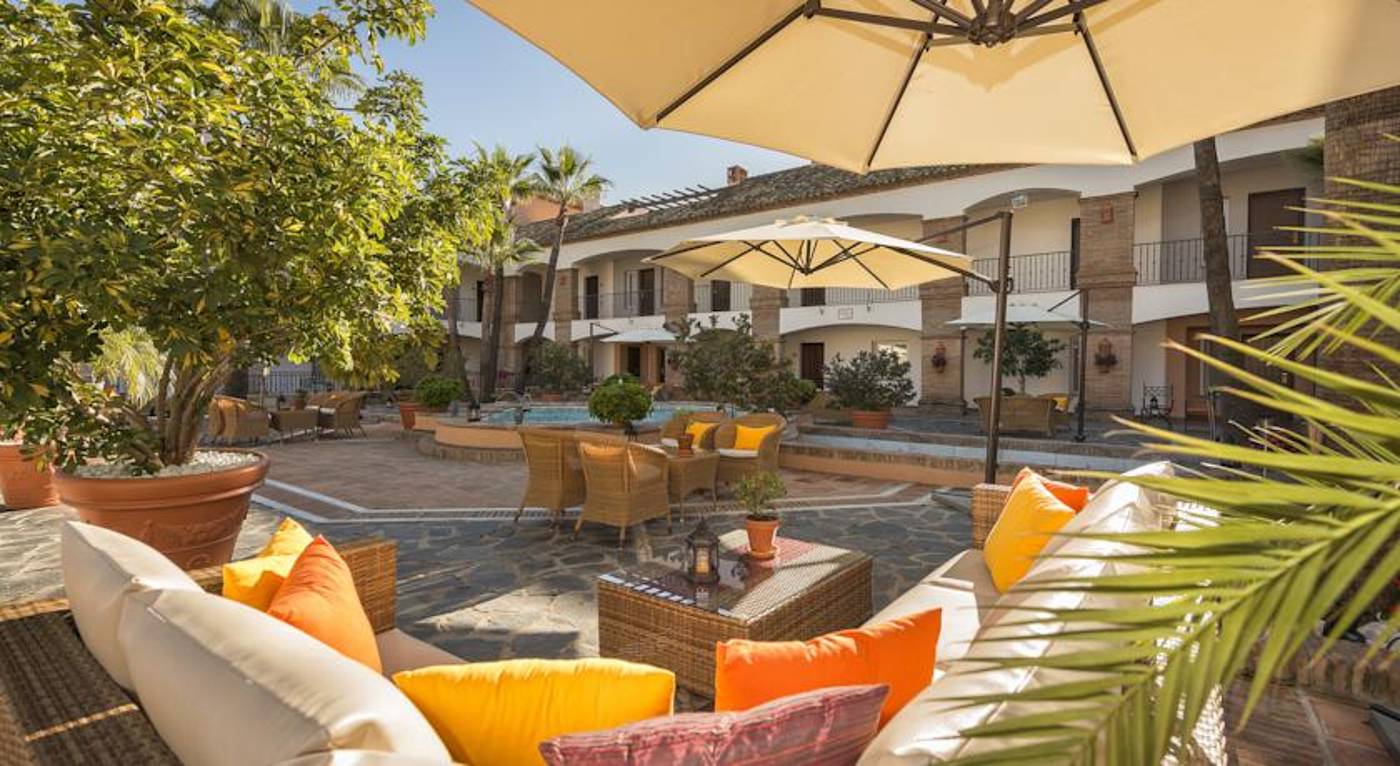 La Cala Resort
