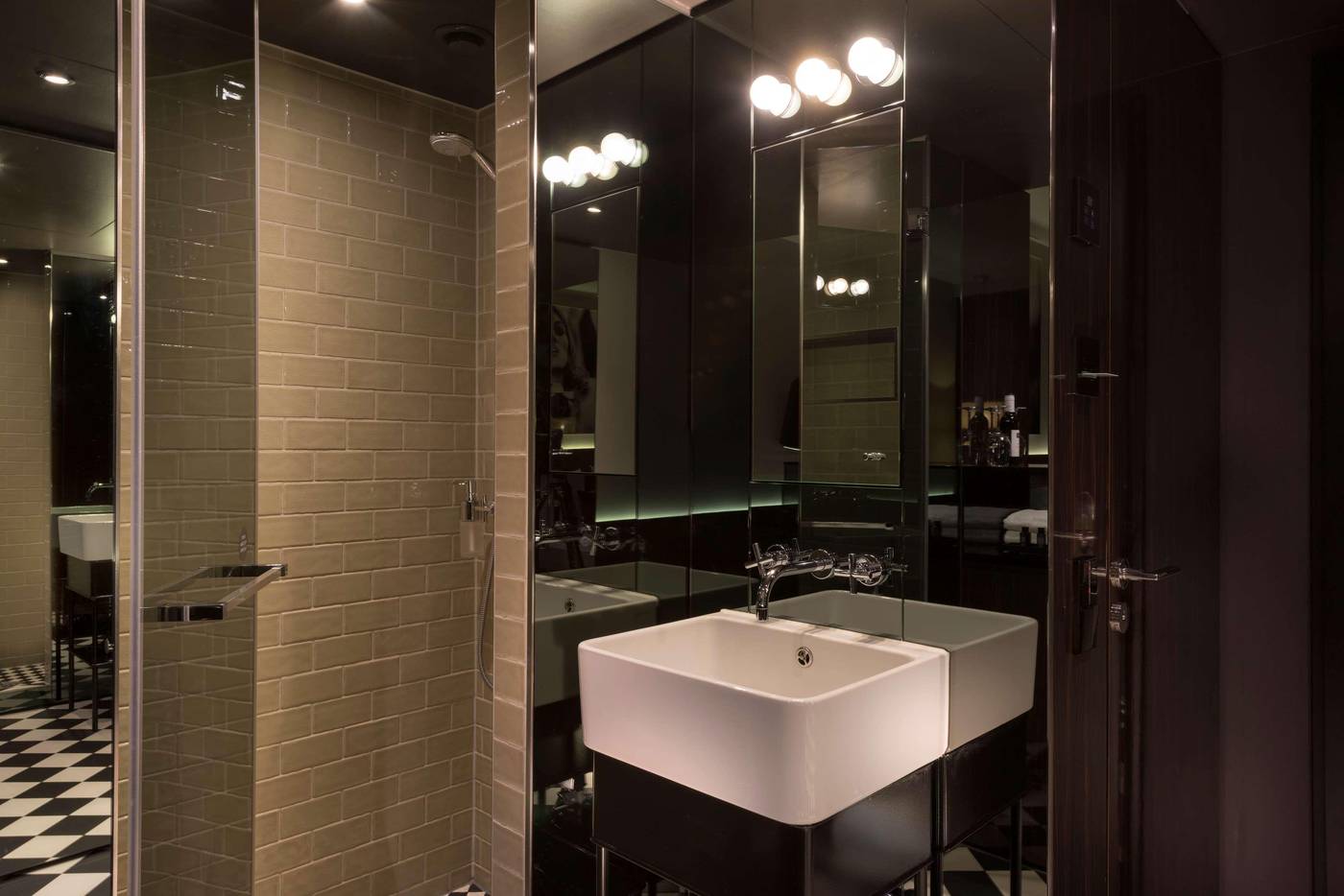 Hotel-Mani-by-Amano-Group-Room-16