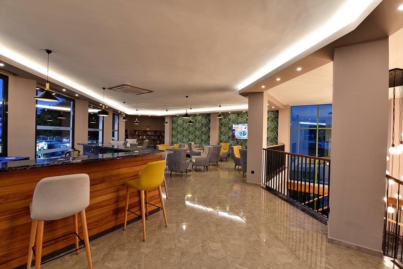 Parkim-Ayaz-Hotel-Lobby-39