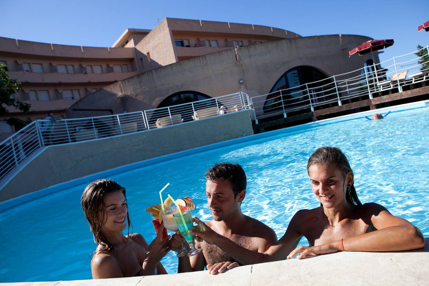 Club-Esse-Roccaruja-Pool-1