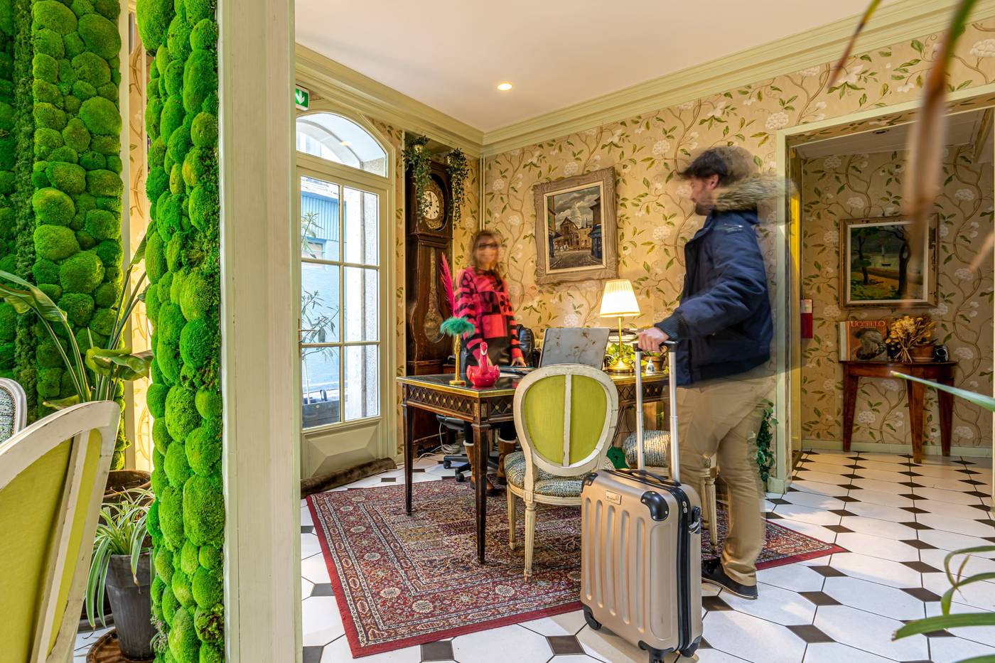 Hotel Romance Malesherbes by Patrick Hayat-France-PARIS-Lobby-5