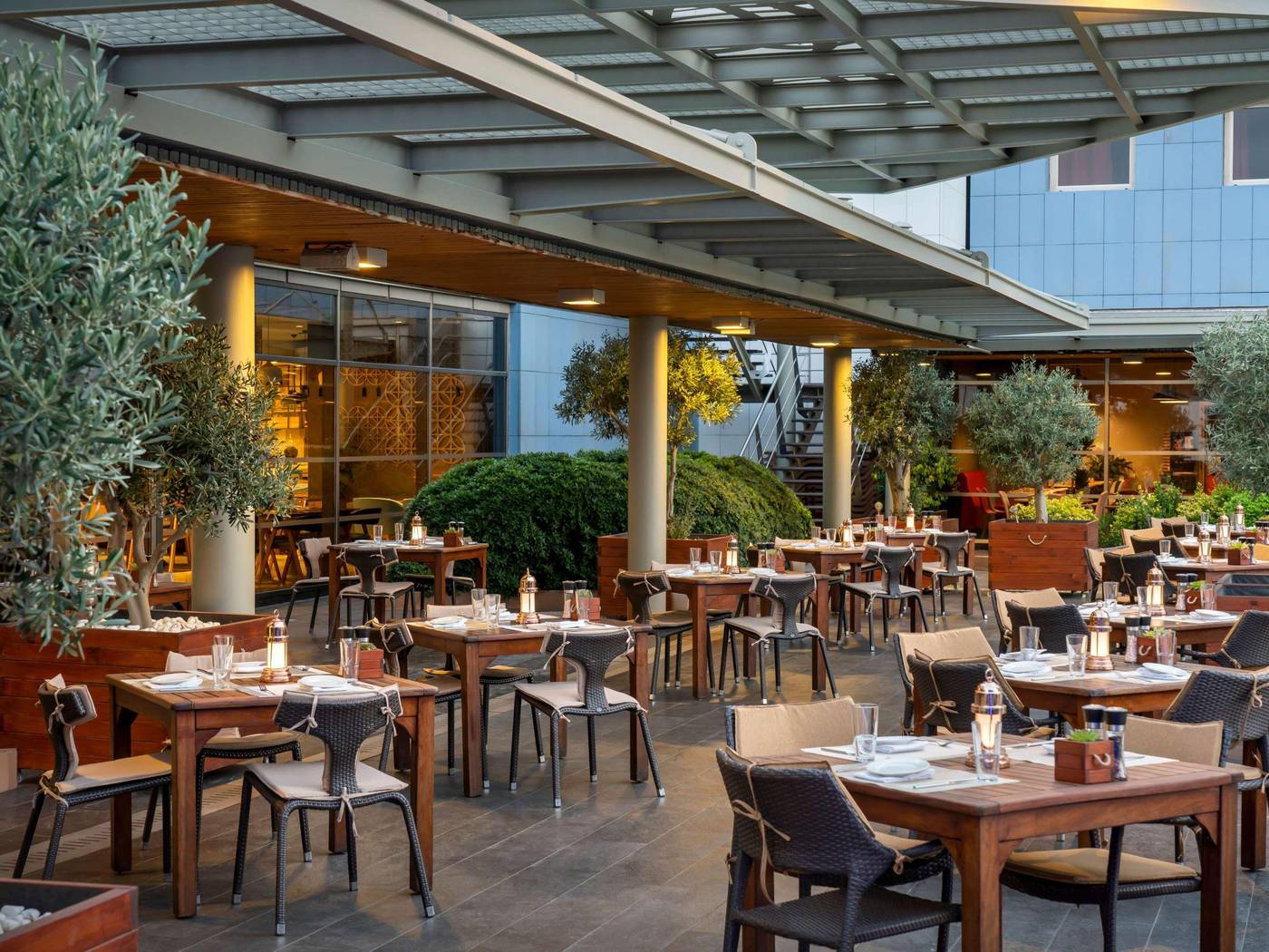 Novotel-Istanbul-Zeytinburnu-Restaurant-49