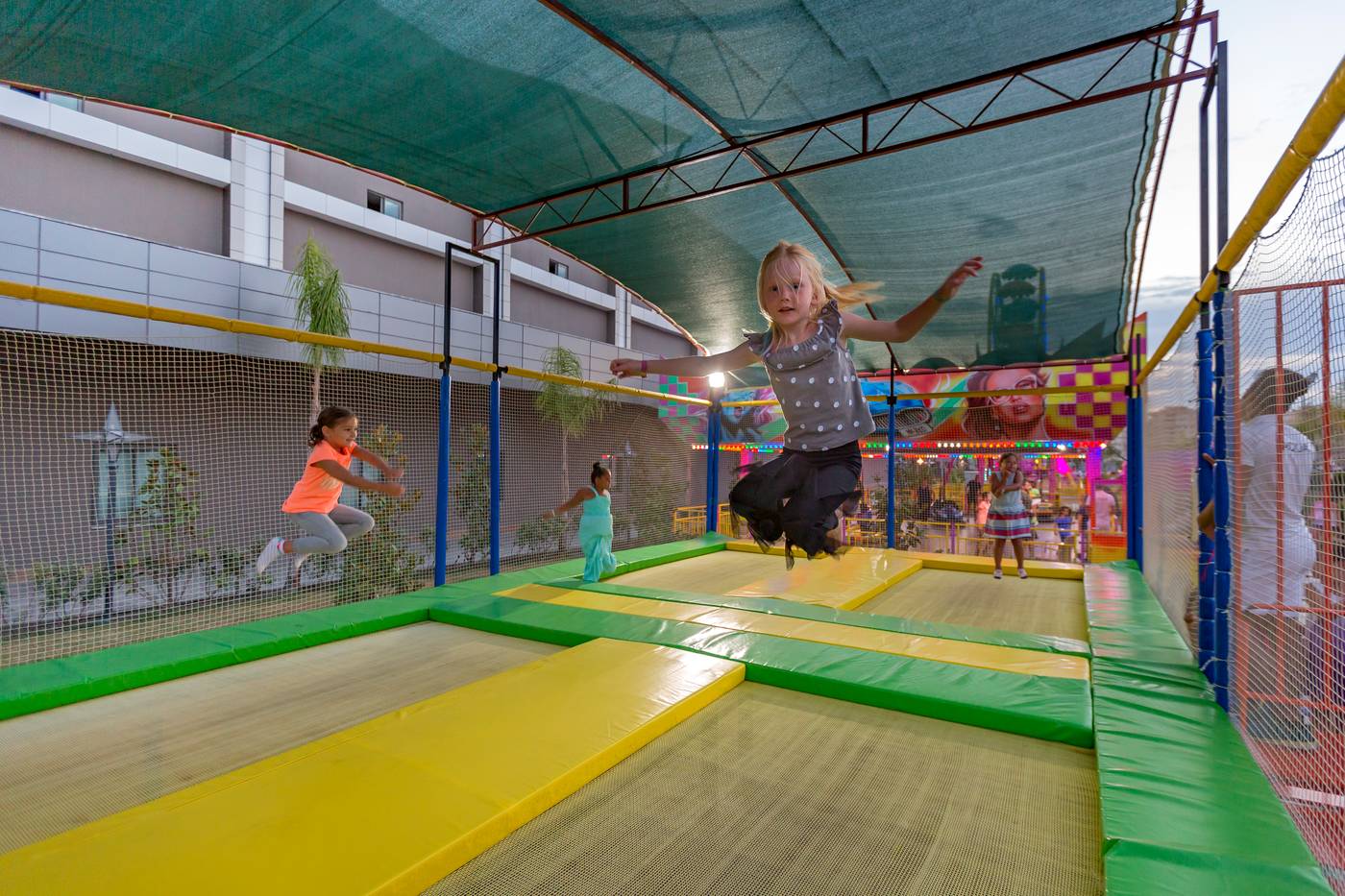 Royal-Seginus-Sports-and-Entertainment-73