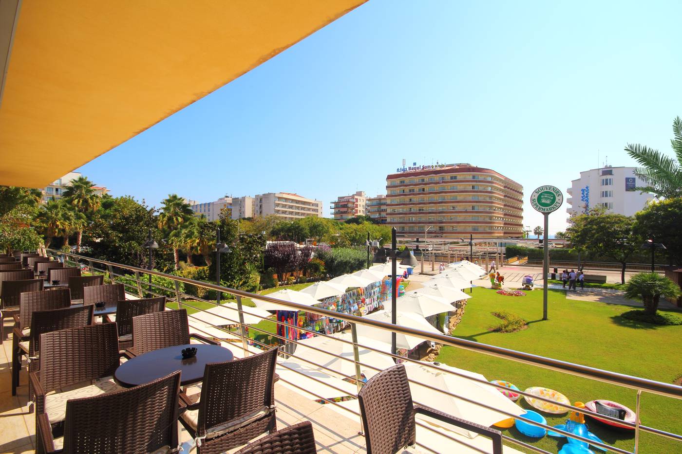 Dwo-Sirius---Adults-Only--16---Terrace-5