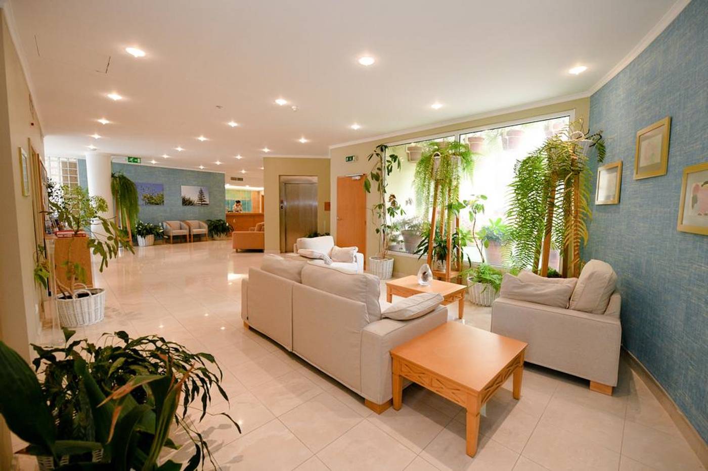 Hotel-do-Campo-Lobby-24