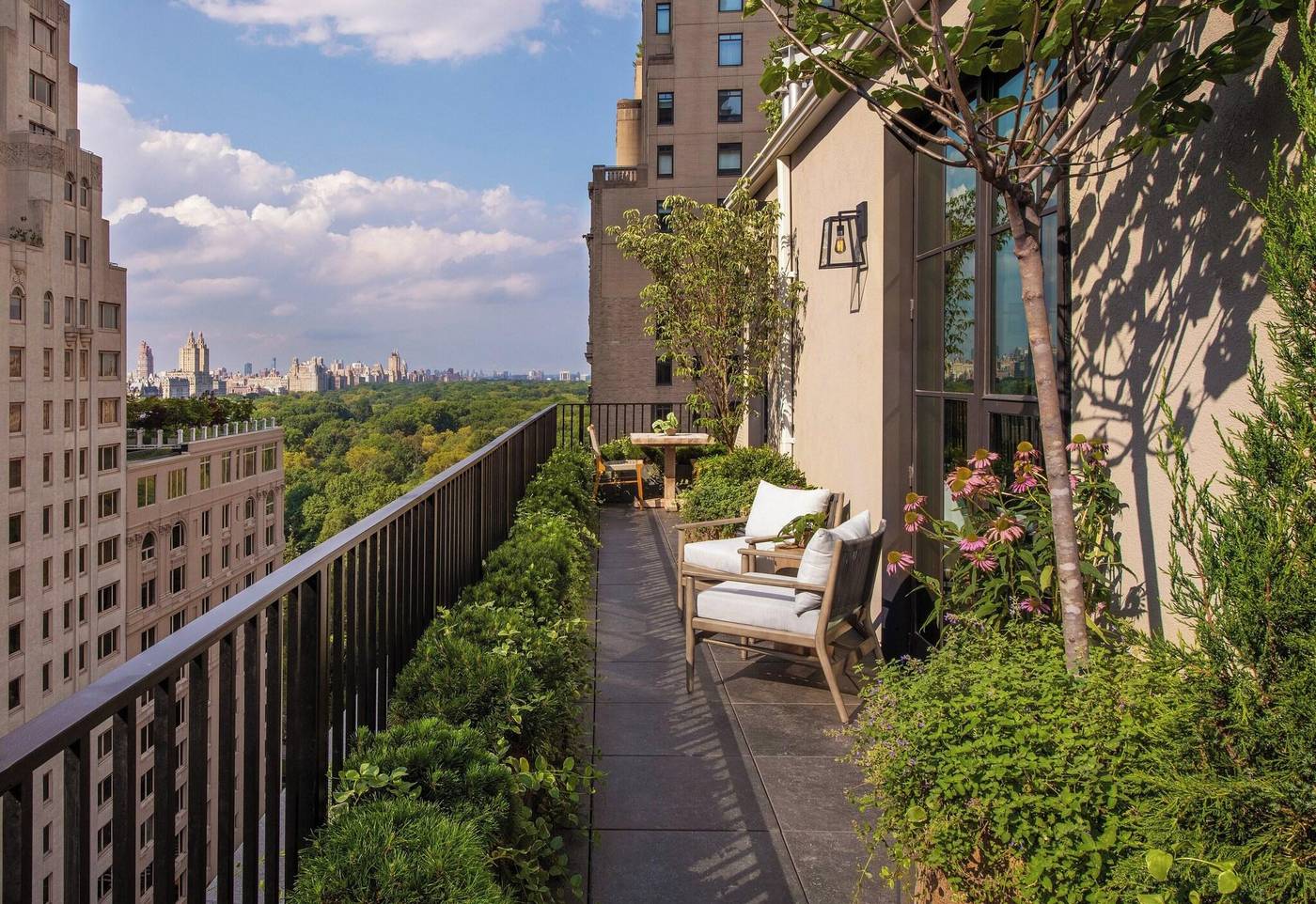 1-Hotel-Central-Park-Room-30