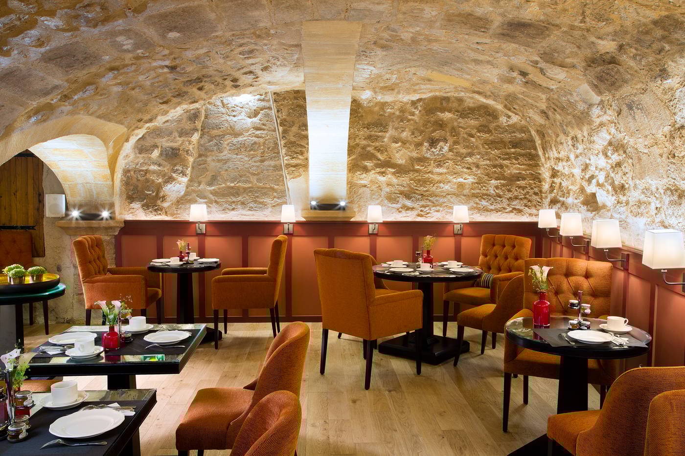 Les-Tournelles-Restaurant-29