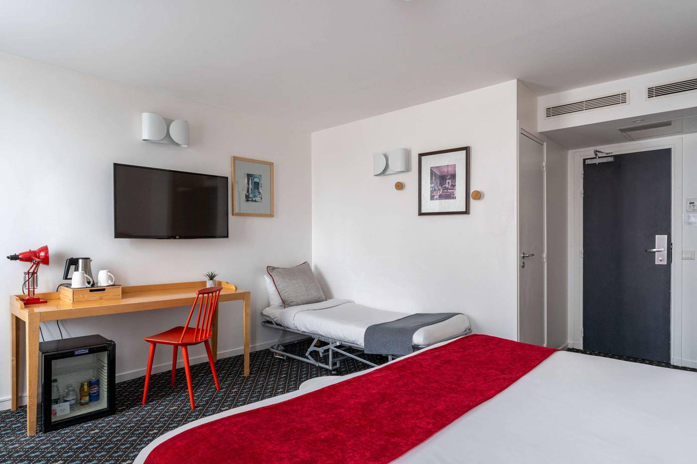 Lorette-Astotel-Room-6