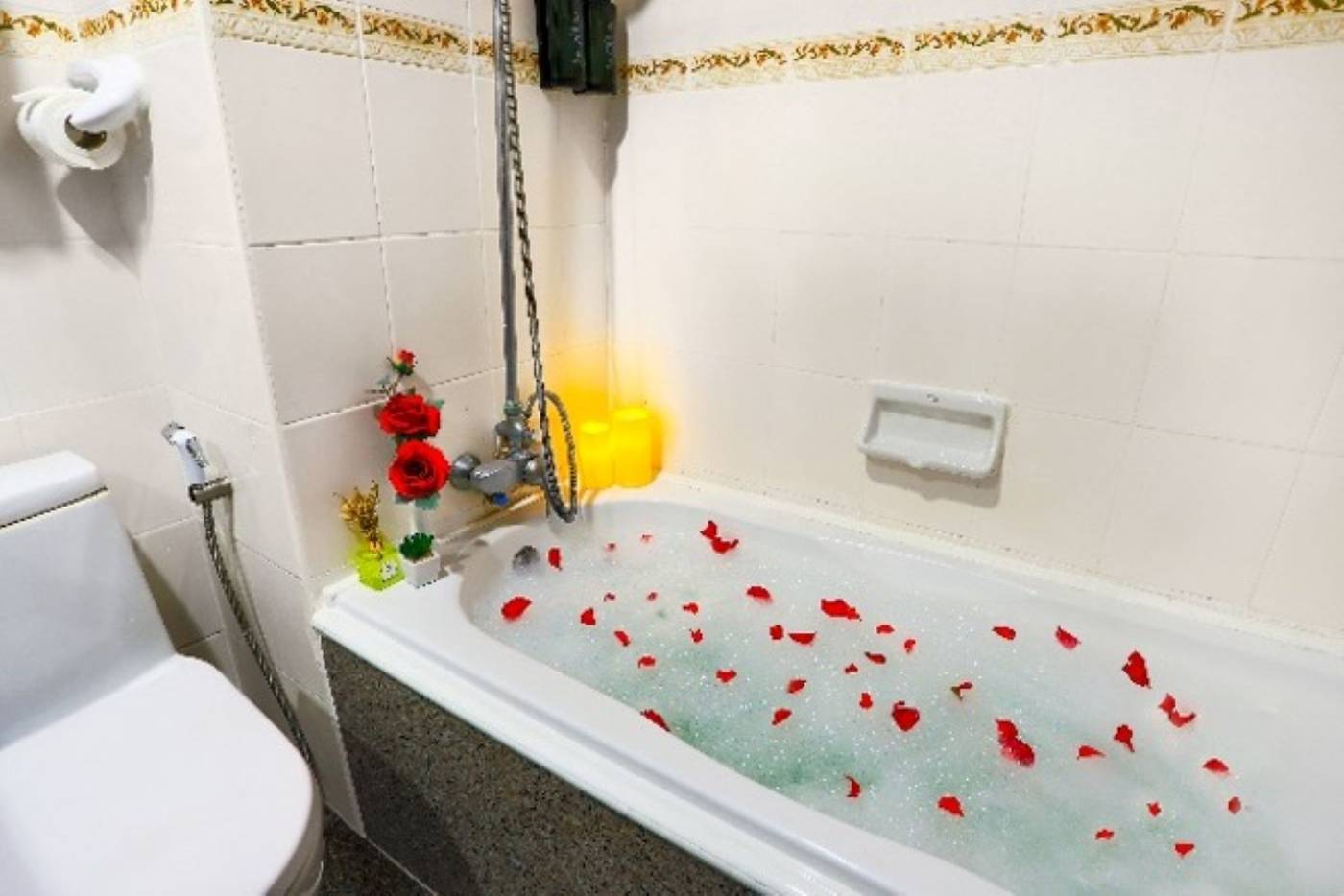 Diamond-City-Hotel-Room-24