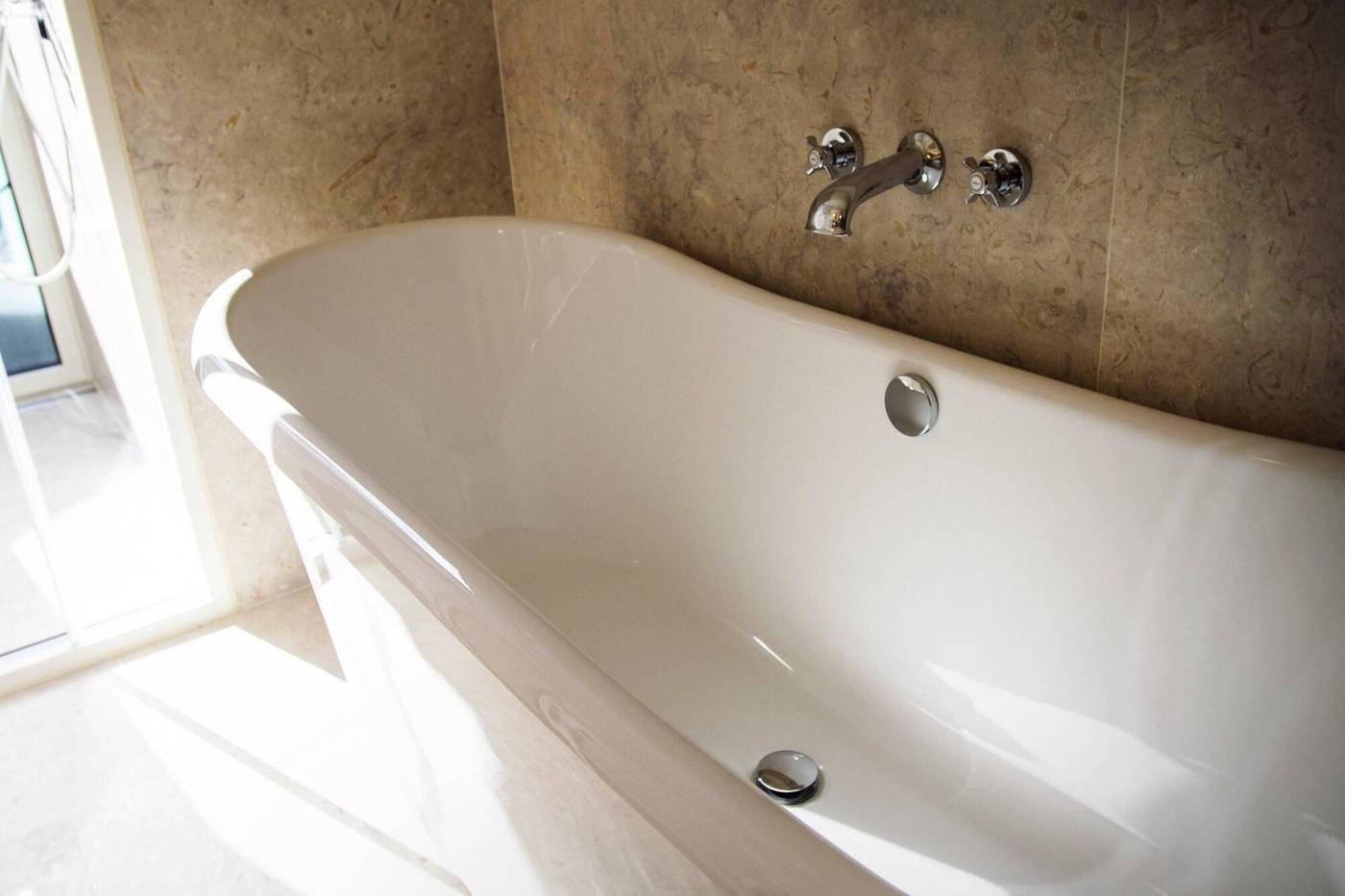 The-Ivens-Autograph-Collection-Room-46