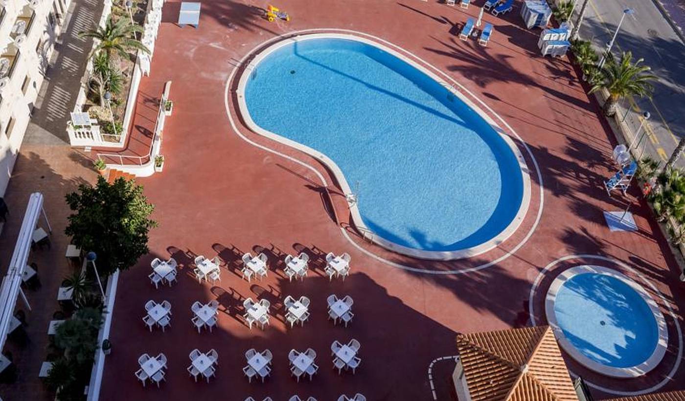 Hotel-Playas-De-Torrevieja-Pool-2