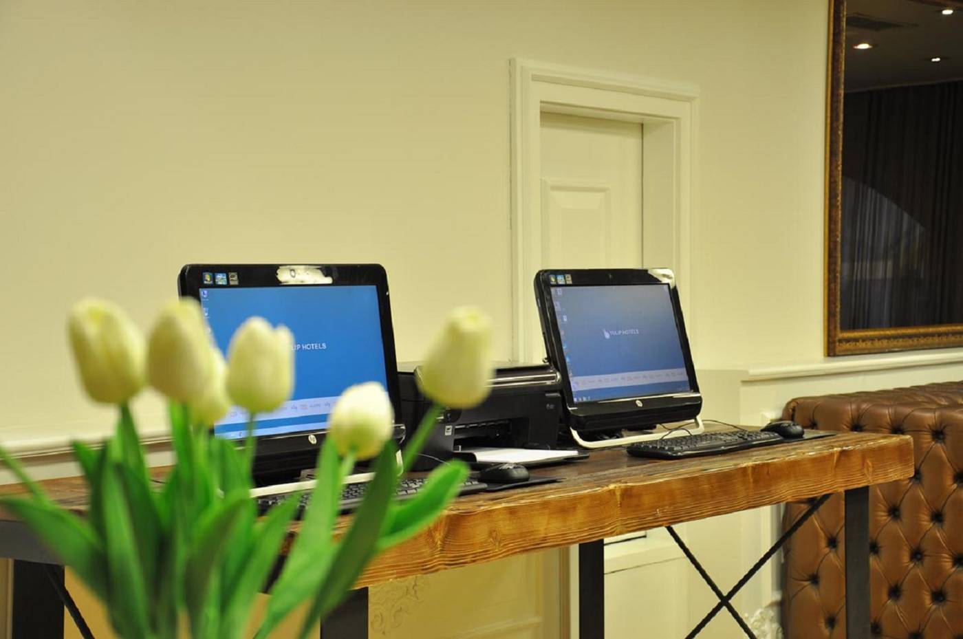 Pera-Tulip-Hotel-Bar-7