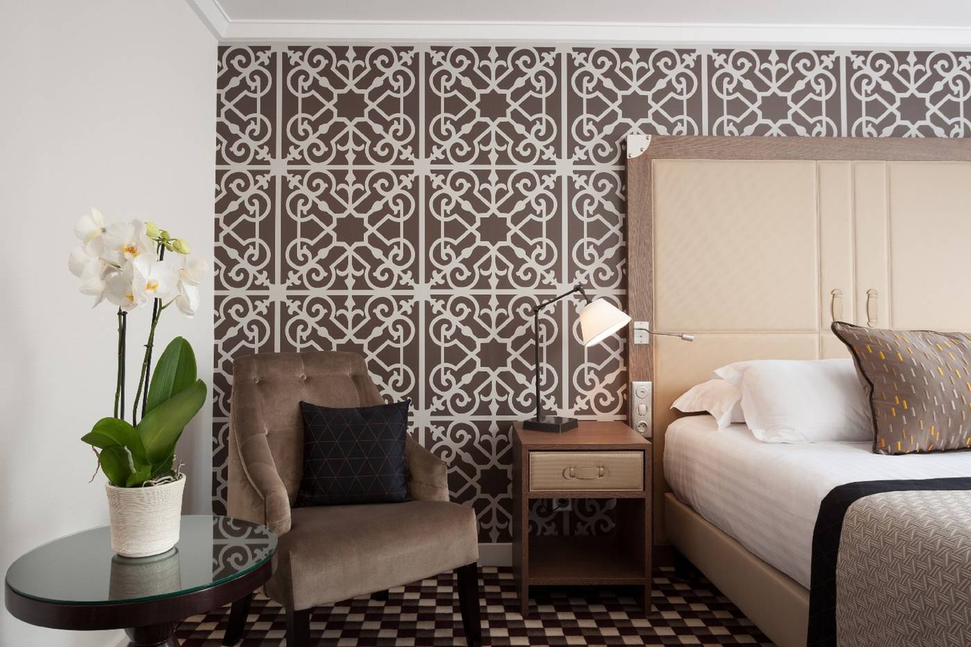 Phileas-Lazare---Spa-Room-40