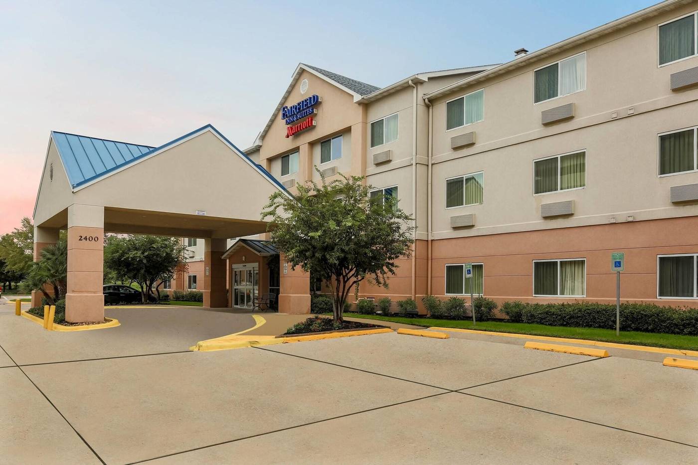 Fairfield Inn & Suites Houston Westchase-United States-HOUSTON-General view-1