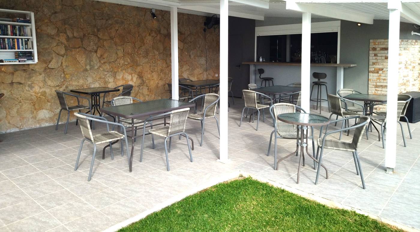 Lagoon-View-Apartments---Adults-Only-Bar-9