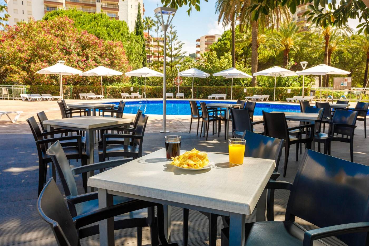 Tres-Anclas-Terrace-13