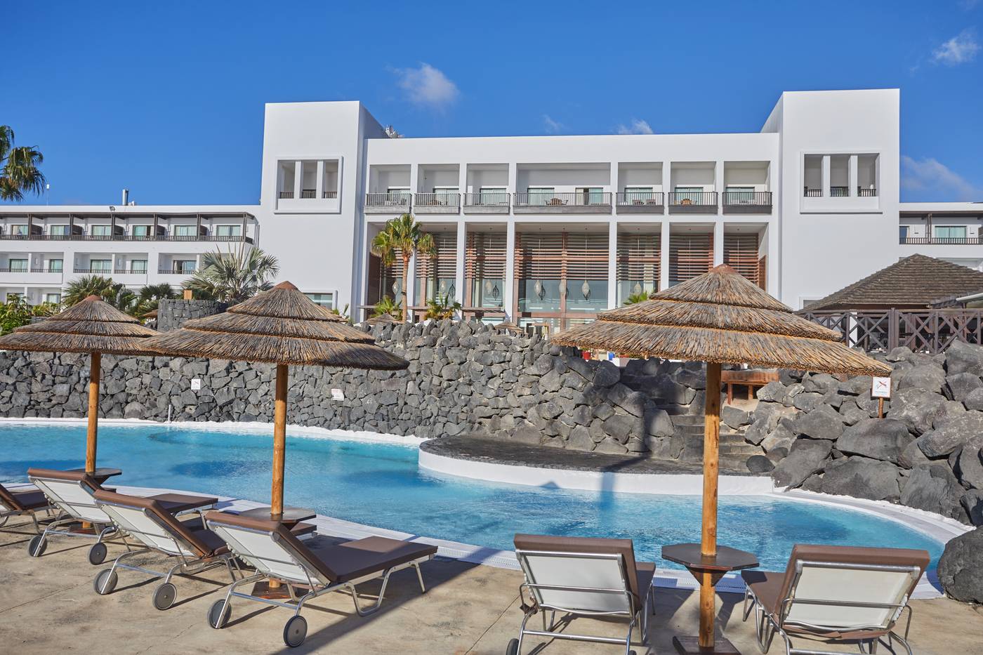 Secrets-Lanzarote-Resort---Spa---Adults-Only-Pool-6