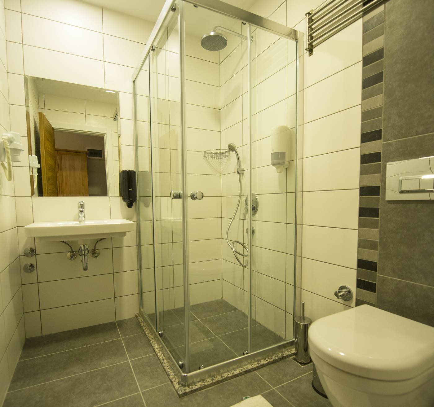 Tonoz-Beach-Hotel-Room-37