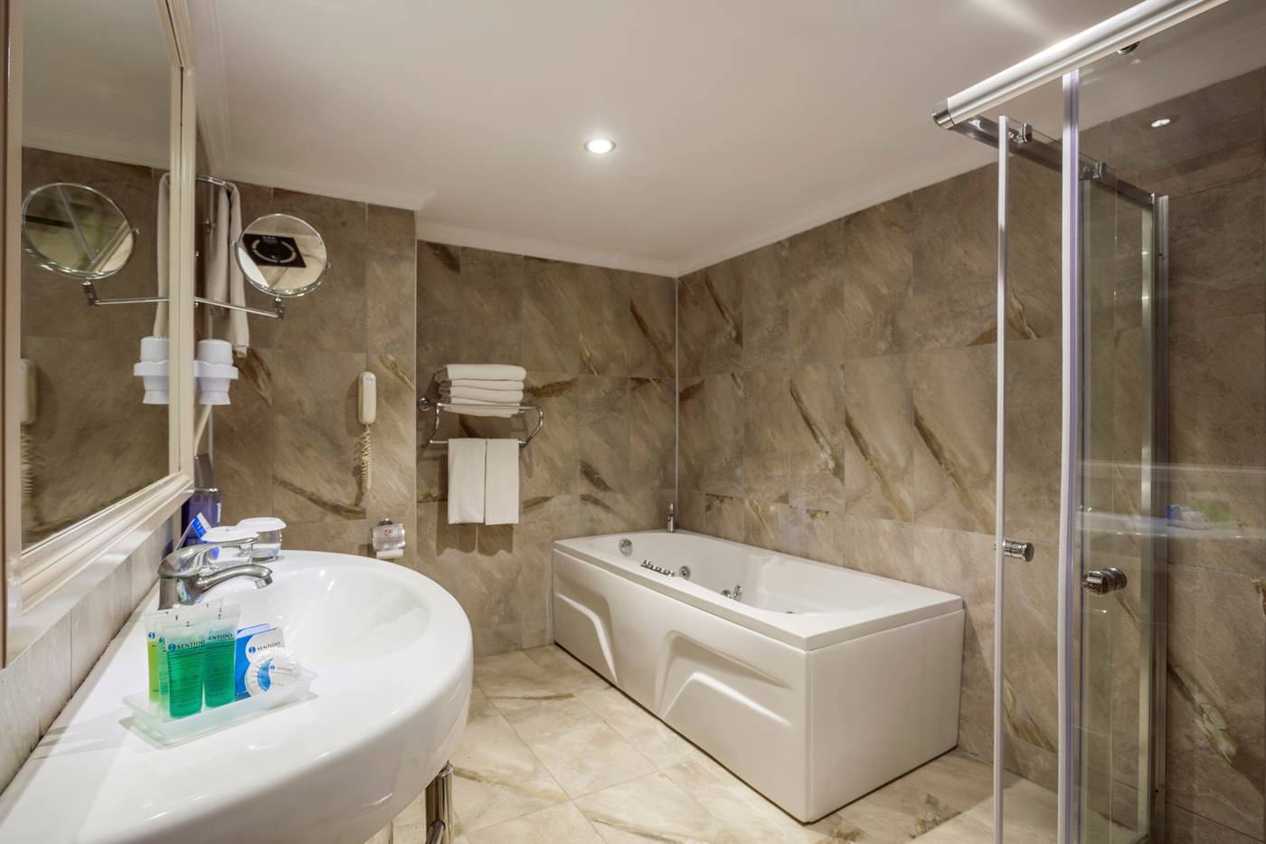 Sentido-Turan-Prince-Room-36