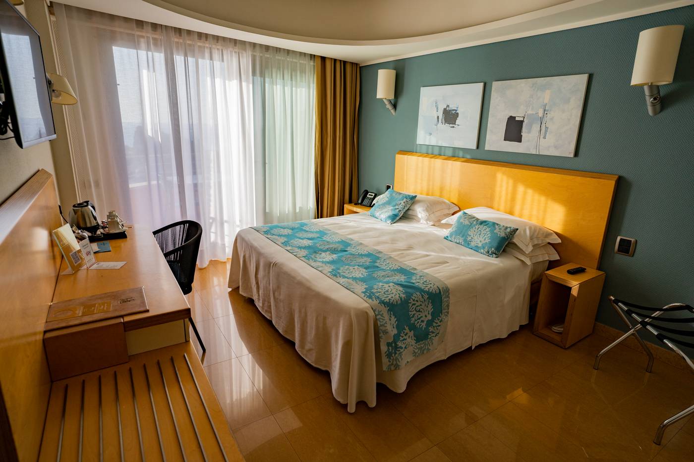 Panoramic-Hotel-Taormina-Room-8