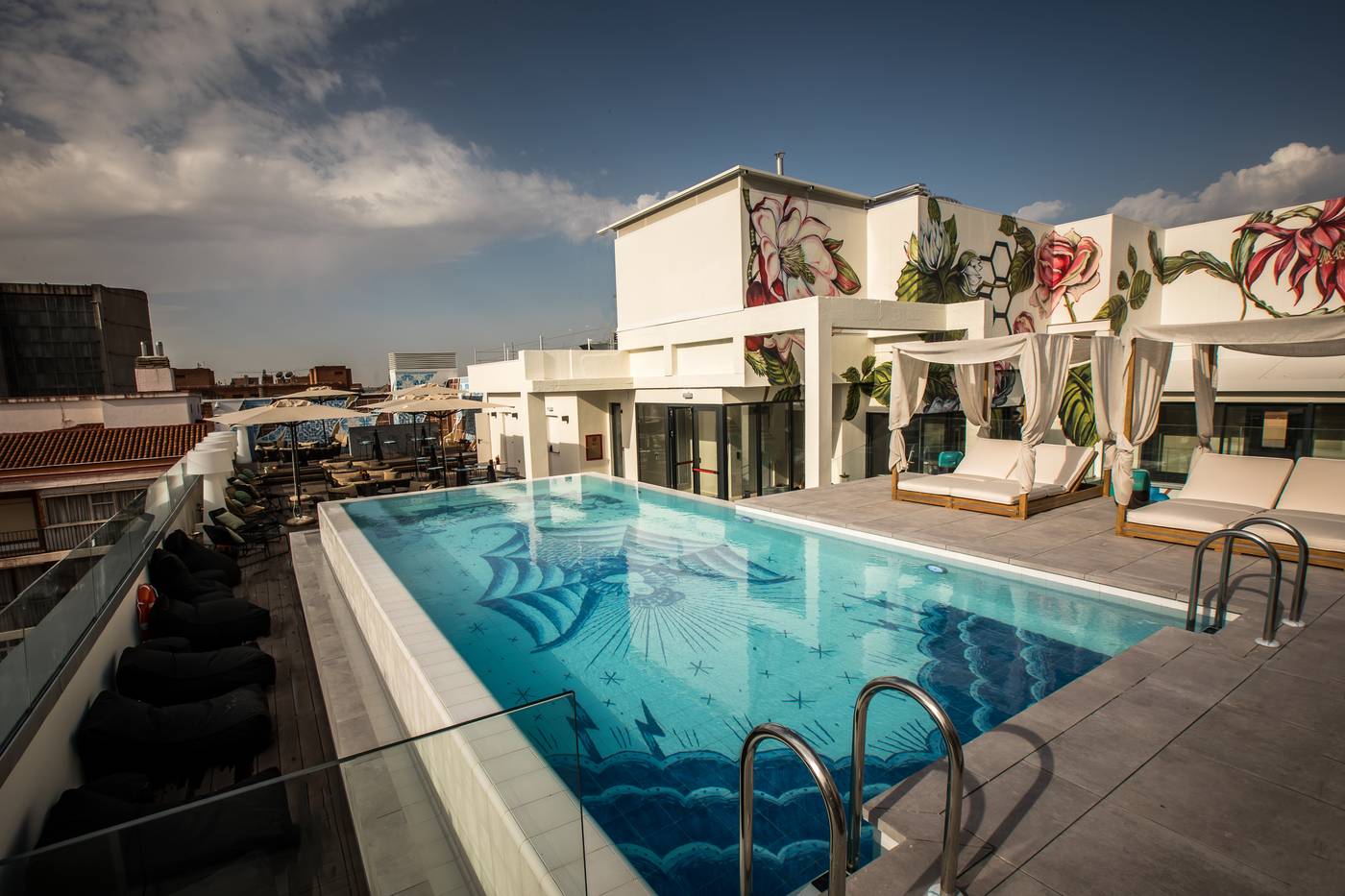 NYX-Hotel-Madrid-by-Leonardo-Hotels-Pool-2