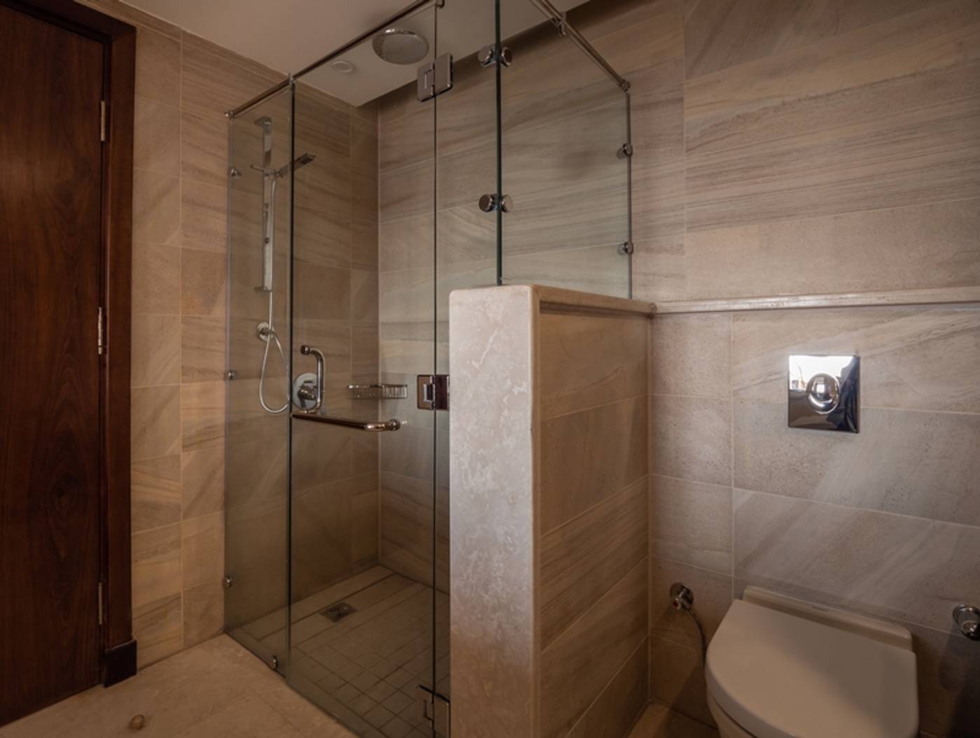 Serenity-Alma-ex--Serenity-Fun-City-Room-38