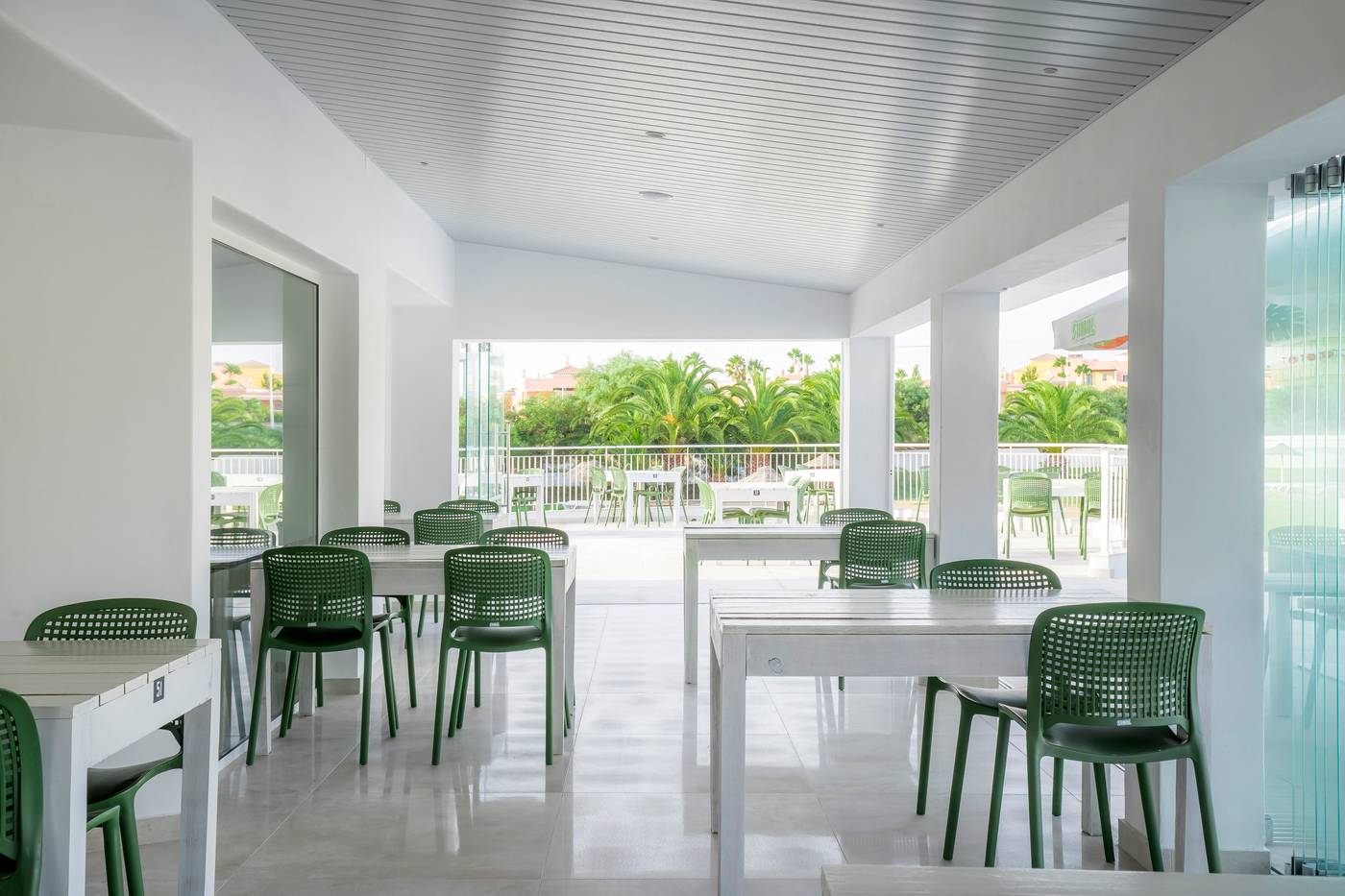 ----ncora-Park-Restaurant-40
