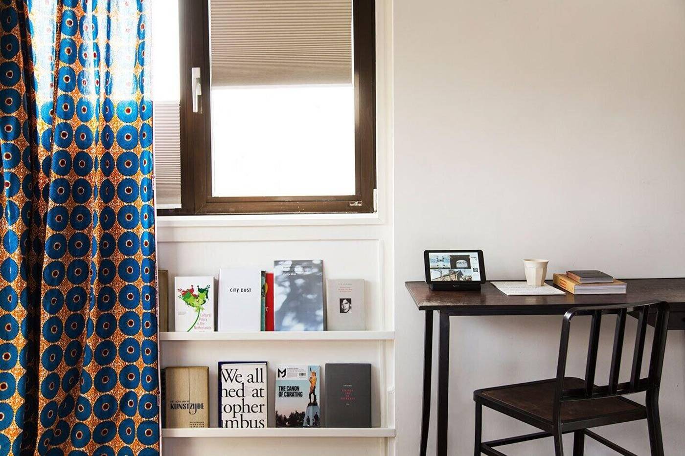 SWEETS - Meeuwenpleinbrug-Netherlands-Amsterdam-Room-7