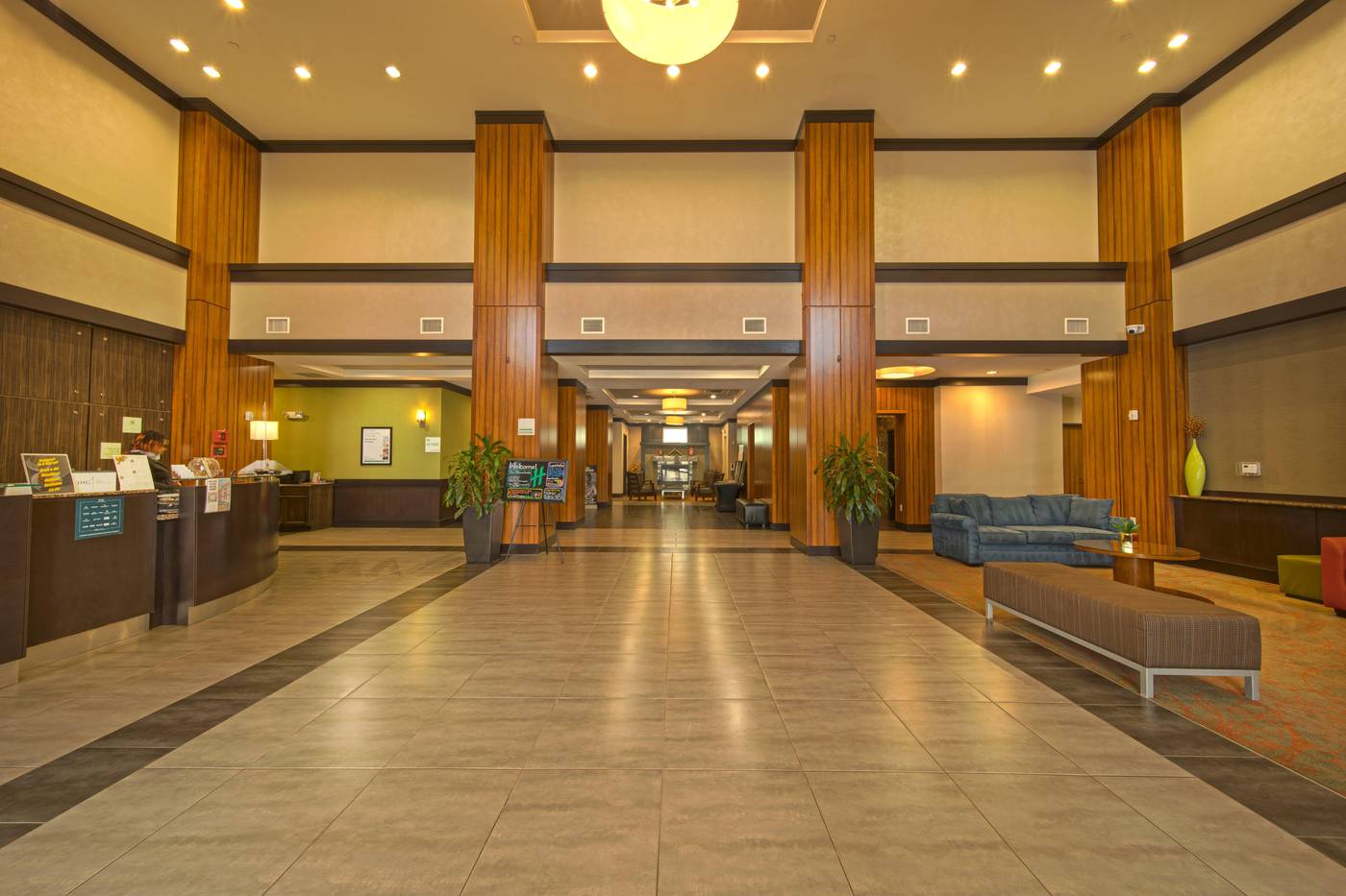 Holiday Inn & Suites Houston West - Westway Park-United States-HOUSTON-Lobby-10