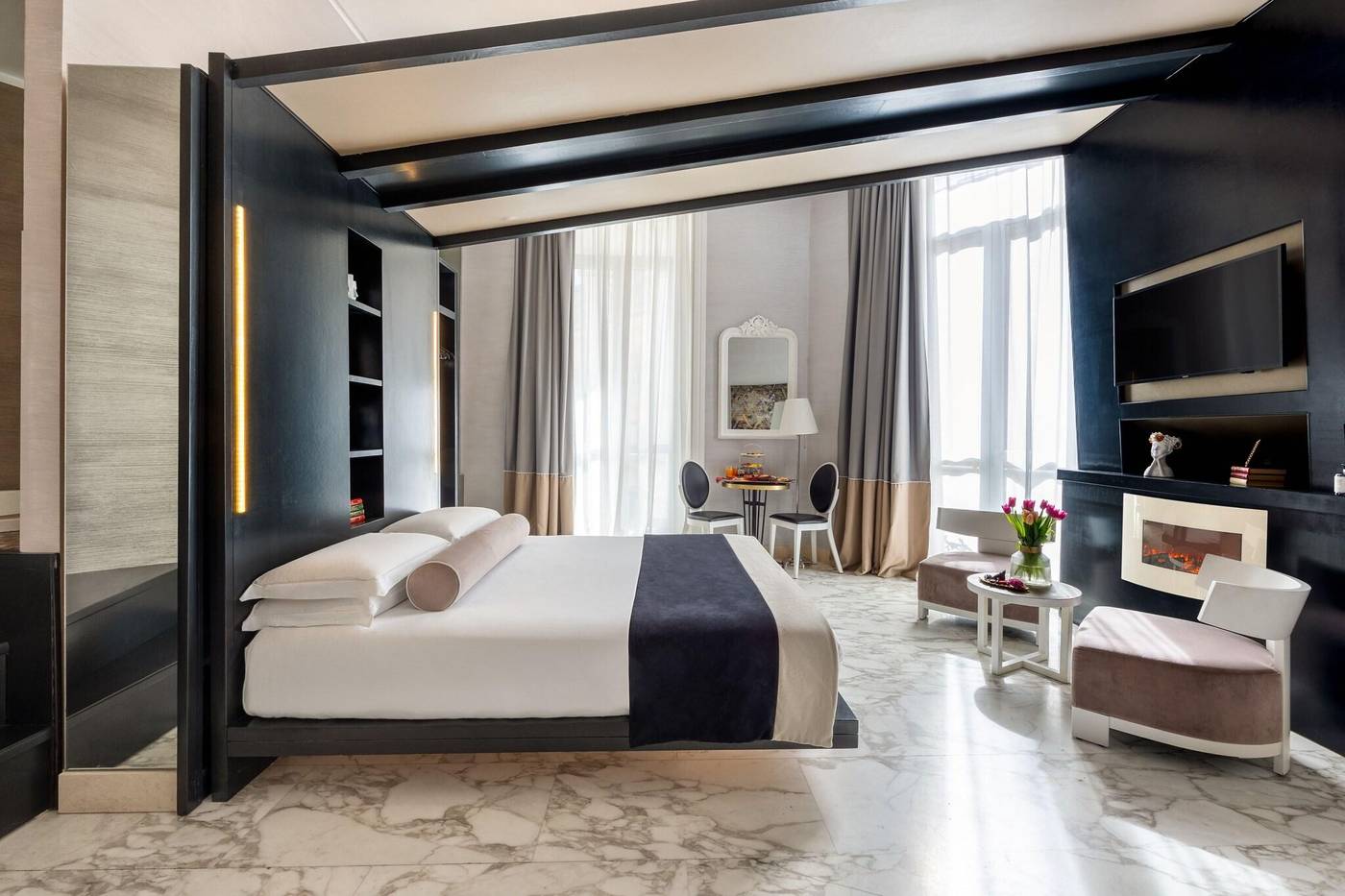 Dharma-Luxury-Hotel-Room-15