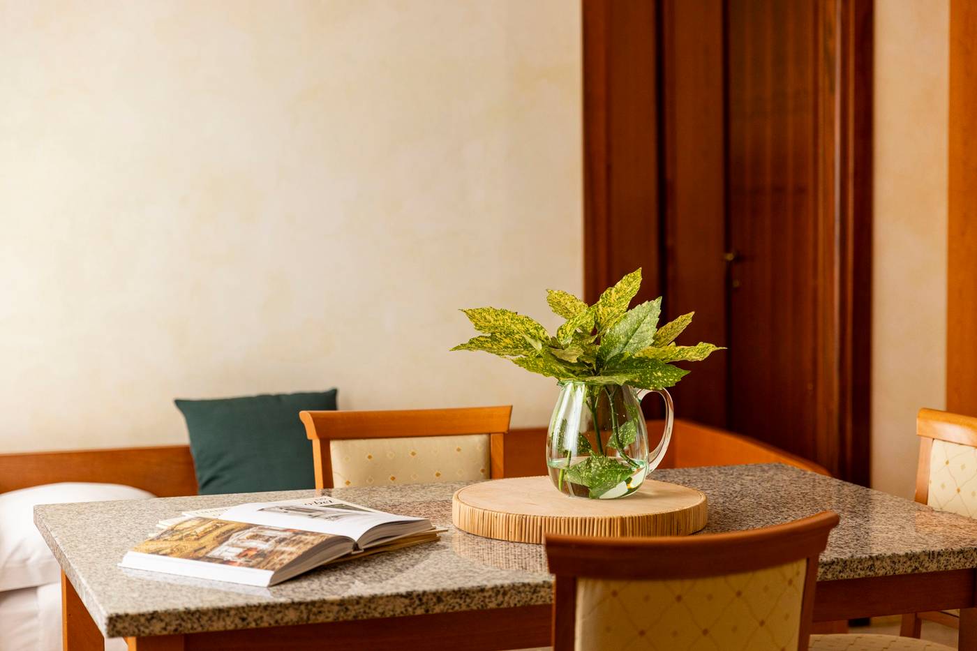 Venezia-2000-Room-13