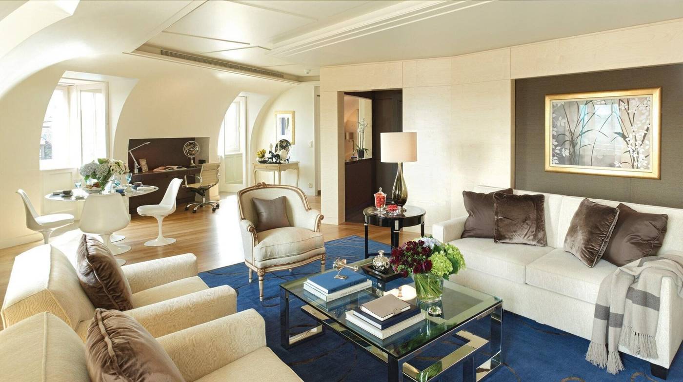 Four-Seasons-Hotel-Geneva-Room-13