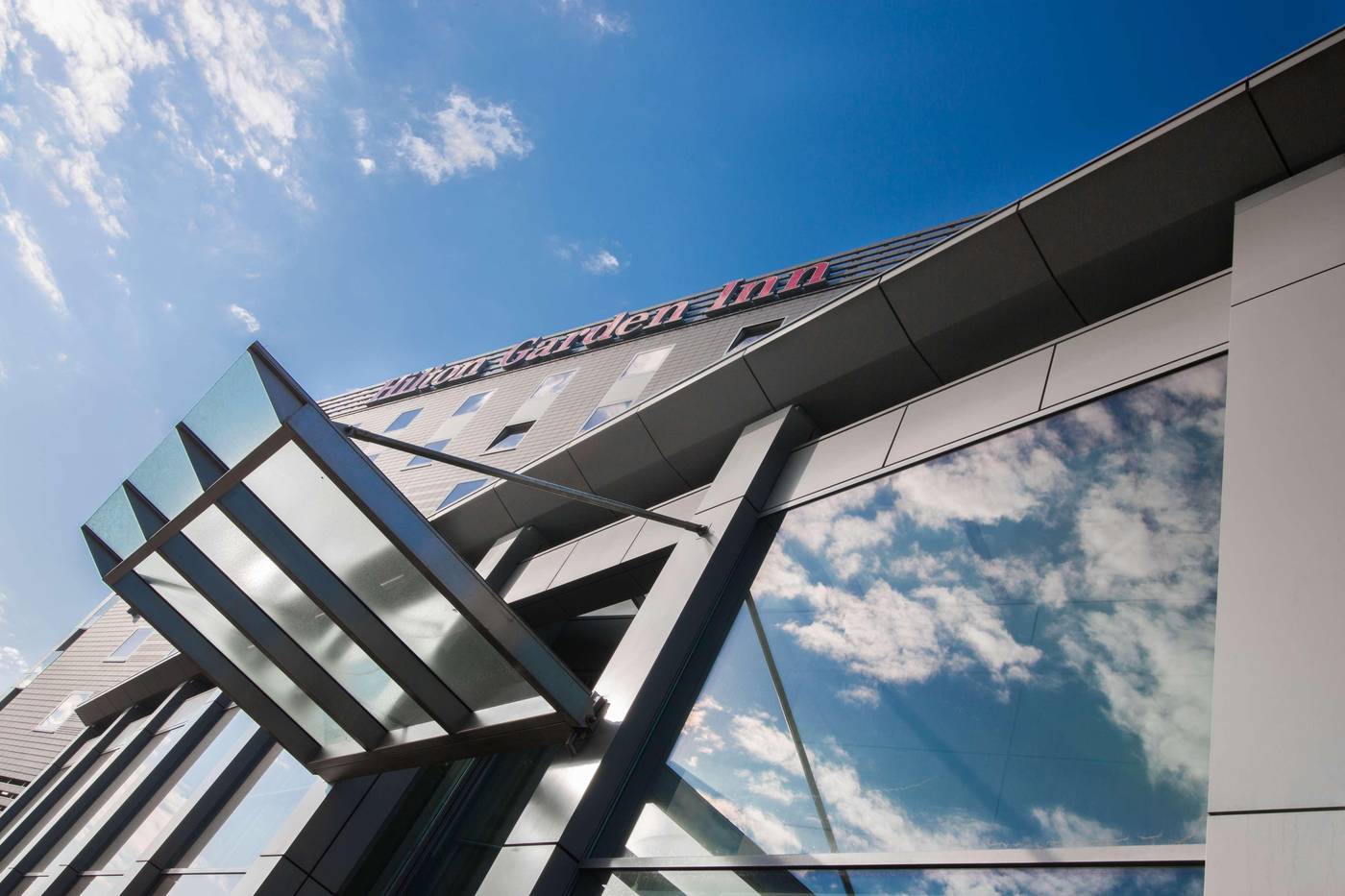 Hilton-Garden-Inn-Krakow-General-view-2