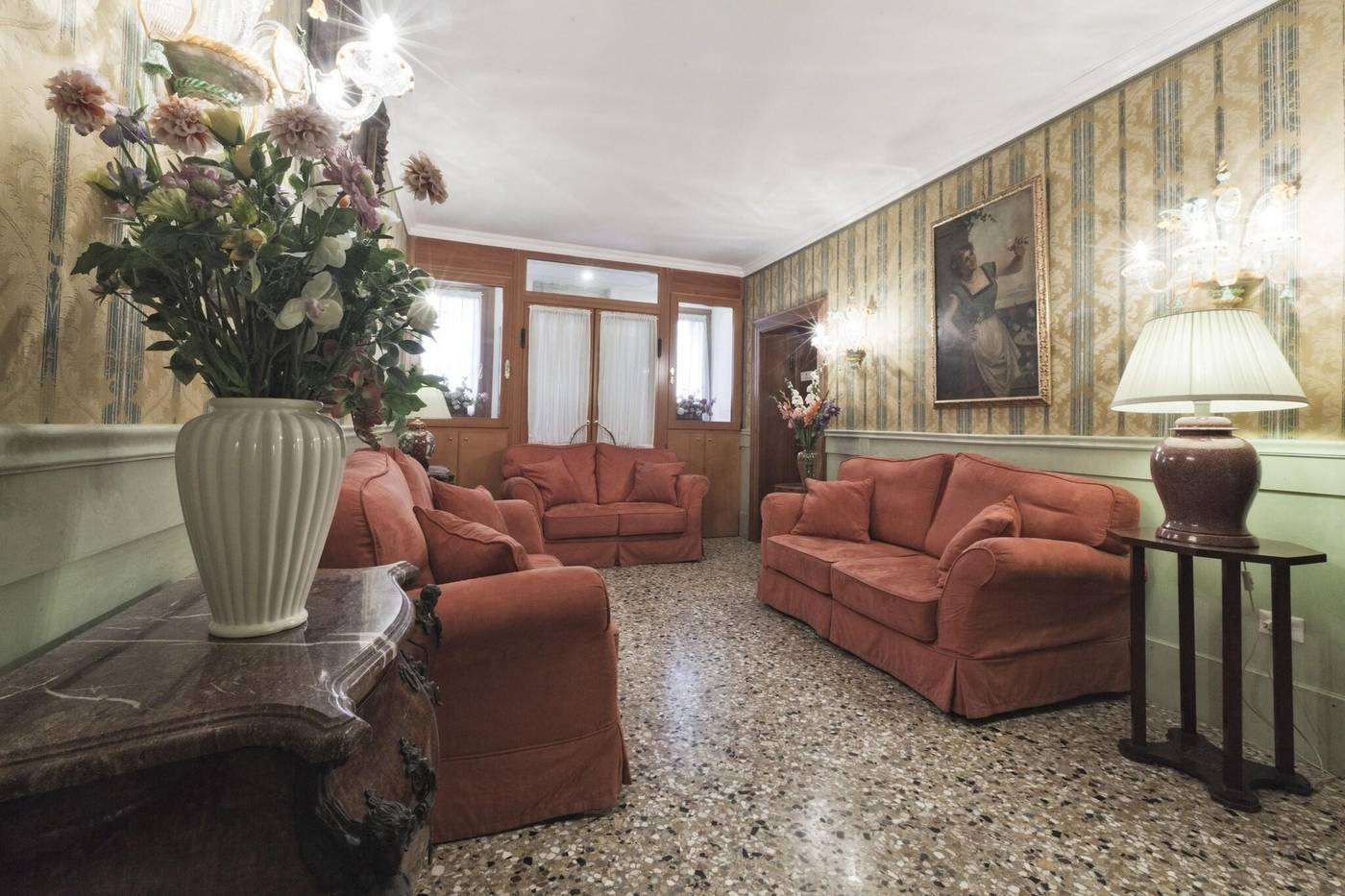 Palazzo-Cendon-Room-10