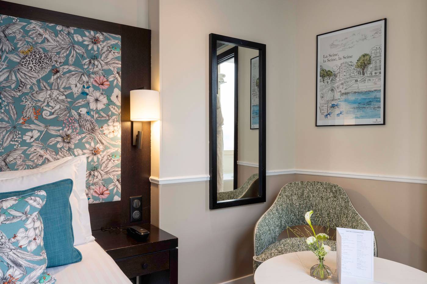 Park-Lane-Paris-Room-9