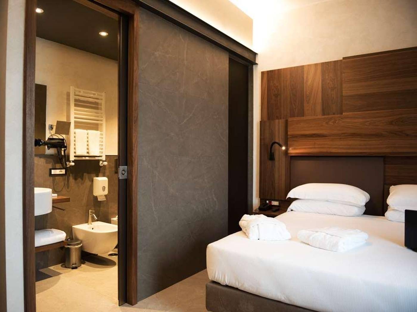 Gasometer-Urban-Suites-Room-14