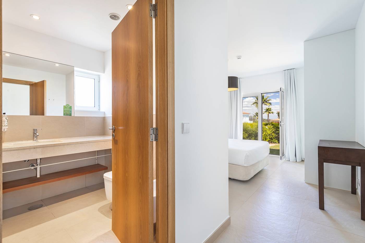 Eden-Villas-and-Apartments-Room-44